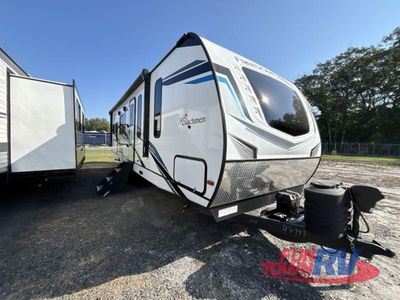 2024 Coachmen RV Freedom Express Ultra Lite - Photo 1