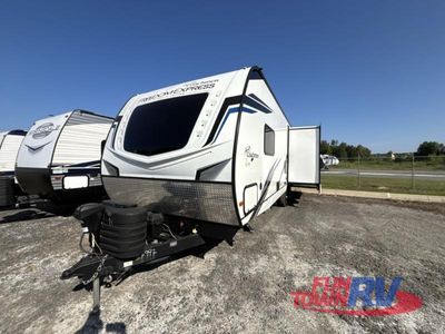 2024 Coachmen RV Freedom Express Ultra Lite - Photo 2