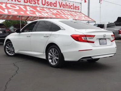 2021 Honda Accord — photo 9 view