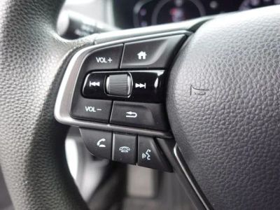 2021 Honda Accord — photo 13 view