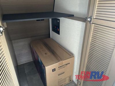 2026 Keystone RV Fuzion - Photo 36