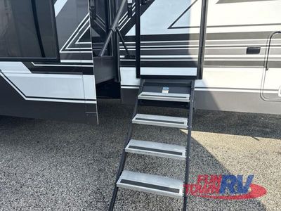 2026 Keystone RV Fuzion - Photo 11