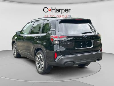 2025 Subaru Forester — detail view