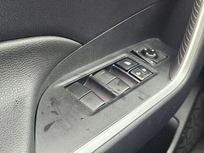 2021 Toyota RAV4 - Photo 16