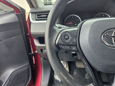 2021 Toyota RAV4 - Photo 24