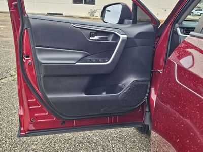 2021 Toyota RAV4 - Photo 15