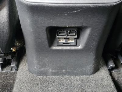2021 Toyota RAV4 - Photo 18