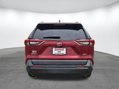 2021 Toyota RAV4 - Photo 5