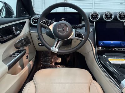 2026 Mercedes-Benz C-Class - Photo 21