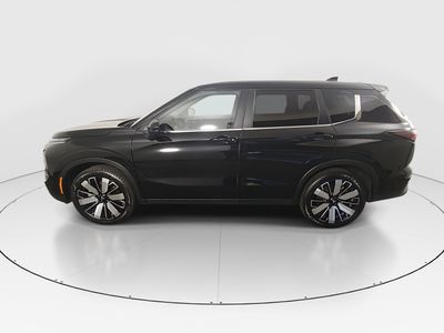 2025 Mitsubishi Outlander - Photo 4
