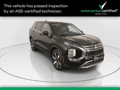 2025 Mitsubishi Outlander - Photo 1