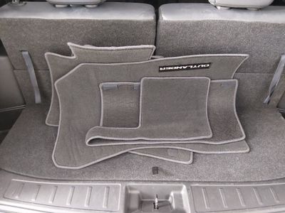 2025 Mitsubishi Outlander - Photo 11