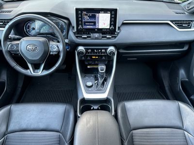 2021 Toyota RAV4 - Photo 3
