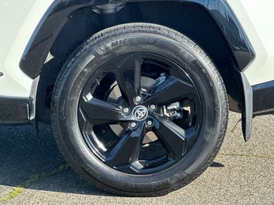 2021 Toyota RAV4 - Photo 32