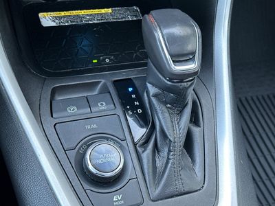 2021 Toyota RAV4 - Photo 24