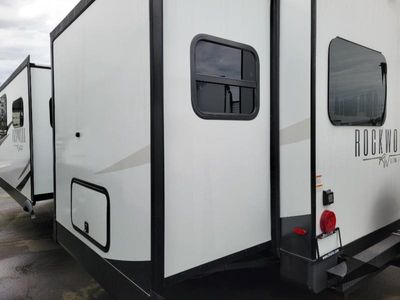 2026 Forest River RV Rockwood Ultra Lite - Photo 7