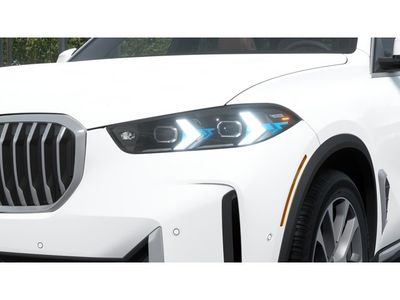2026 BMW X5 xDrive40i — engine compartment view