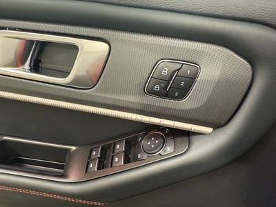 2025 Ford Explorer ST-Line SUV EcoBoost I-4 - Photo 9