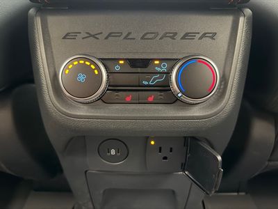 2025 Ford Explorer ST-Line SUV EcoBoost I-4 - Photo 22
