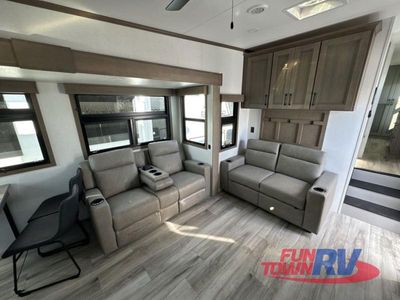2026 KZ Durango - Photo 28
