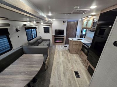 2024 Gulfstream Kingsport - Photo 10