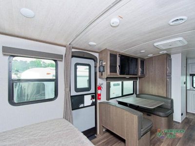 2023 Keystone RV Cougar — photo 8 view