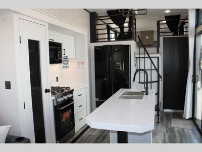 2025 Jayco Jay Flight Bungalow - Photo 9