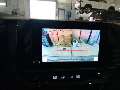 2025 Toyota Camry — photo 17 view