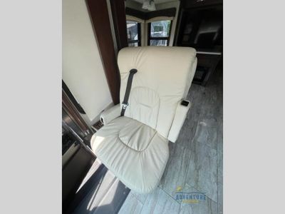 2018 Entegra Coach Insignia - Photo 4