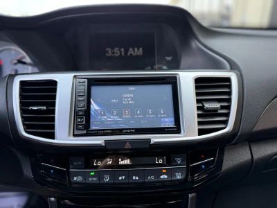 2017 Honda Accord - Photo 18