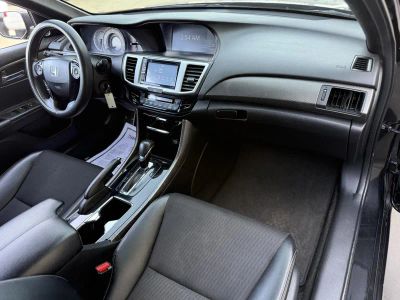 2017 Honda Accord - Photo 14