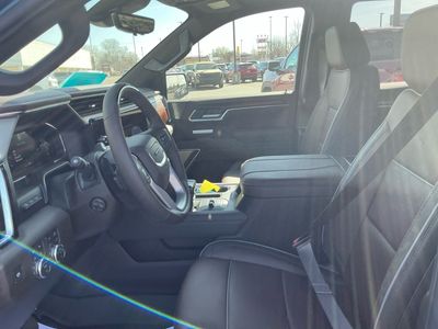 2026 GMC Sierra 1500 — photo 10 view