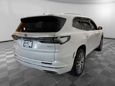 2025 Buick Enclave — detail view