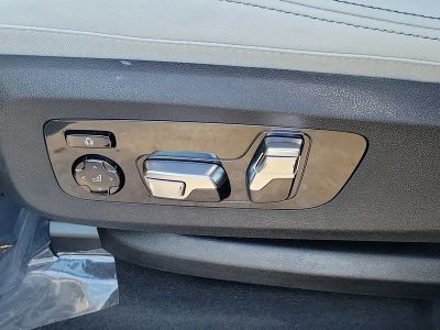 2026 BMW X7 — photo 13 view