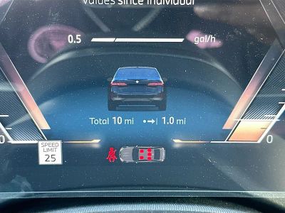 2026 BMW 5 Series — photo 9 view