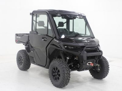 2026 Can-Am Defender XT CAB HD11 With 10.25 in.display - Photo 1