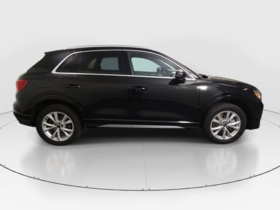 2024 Audi Q3 — photo 8 view
