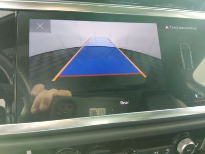 2024 Audi Q3 — photo 16 view