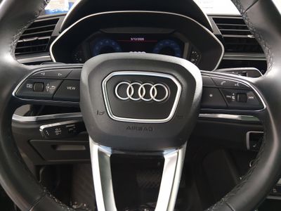 2024 Audi Q3 — photo 12 view