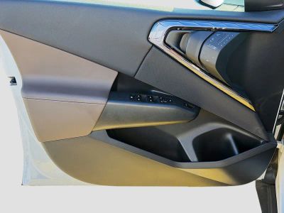 2025 BMW X3 — photo 22 view