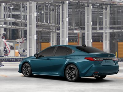 2026 Toyota Camry - Photo 6