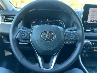 2023 Toyota RAV4 Hybrid - Photo 20