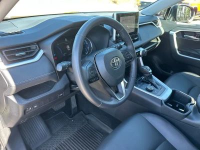 2023 Toyota RAV4 Hybrid - Photo 17