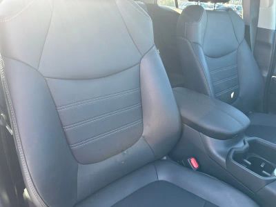 2023 Toyota RAV4 Hybrid - Photo 37