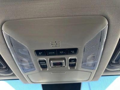 2023 Toyota RAV4 Hybrid - Photo 26