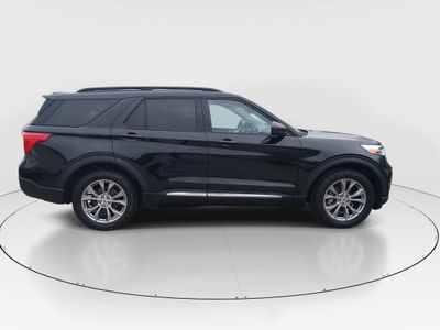 2023 Ford Explorer — photo 8 view