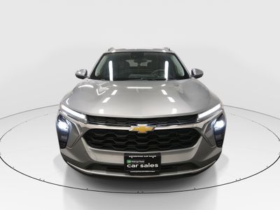 2024 Chevrolet Trax - Photo 2