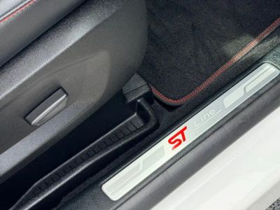 2023 Ford Edge - Photo 11