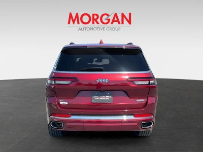 2022 Jeep Grand Cherokee L — engine compartment view