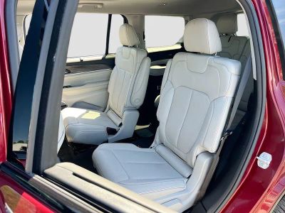 2022 Jeep Grand Cherokee L — photo 26 view